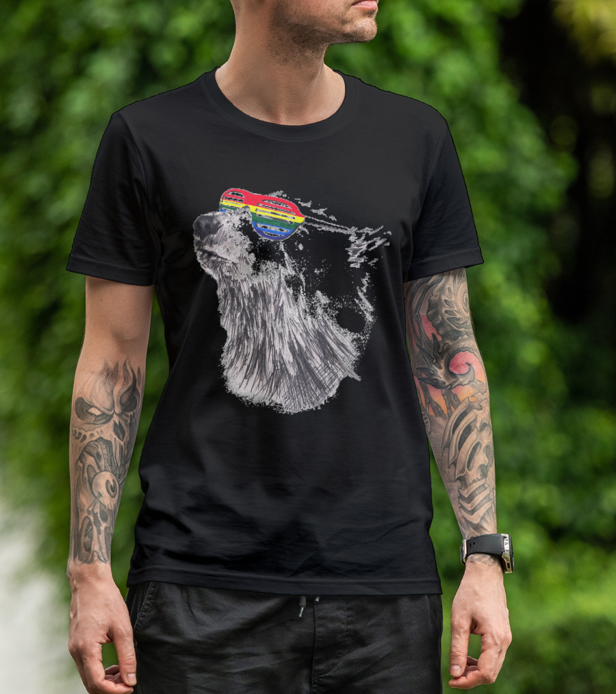 Stylish Rainbow Sunglasses Bear Sketch T-Shirt