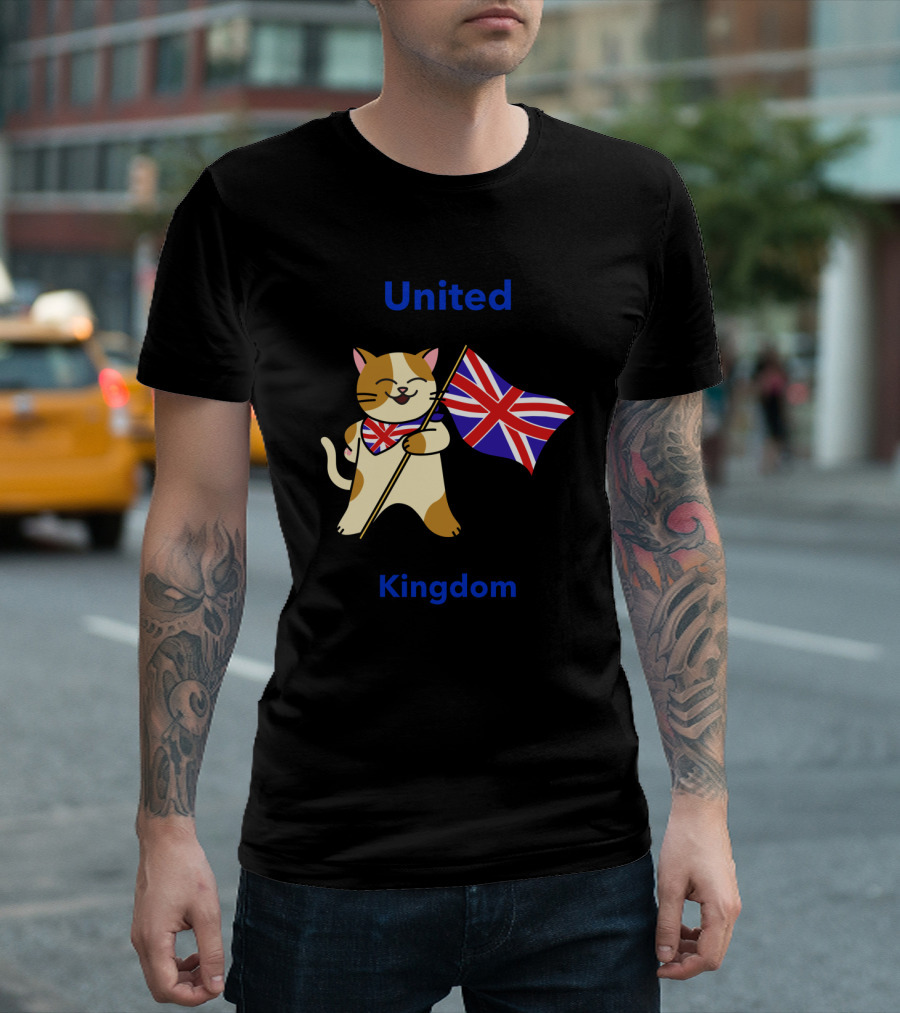 United Kingdom Cat Holding British Flag With Union Jack Scarf T-Shirt