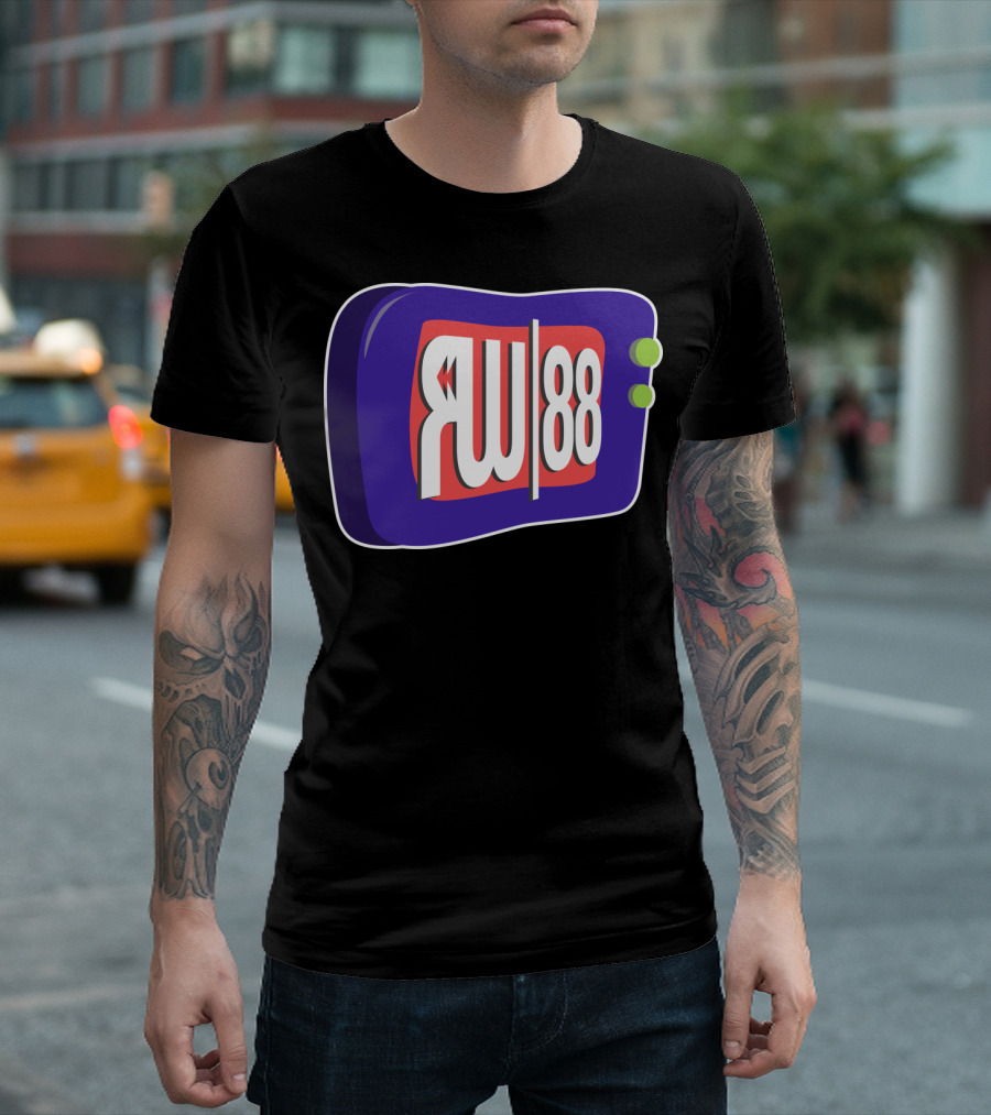 RW 88 Retro Television Style PurpleTV T-Shirt