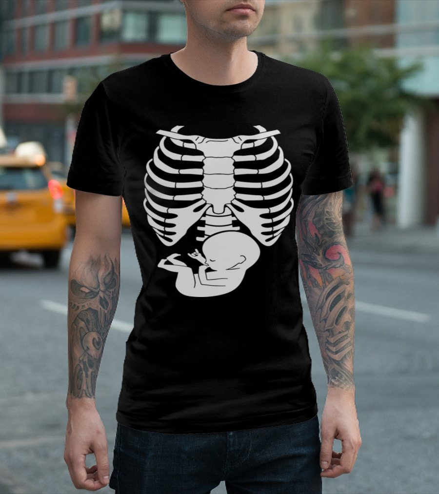 Baby Belly Pregnancy Skeleton Halloween Mom To Be T-Shirt
