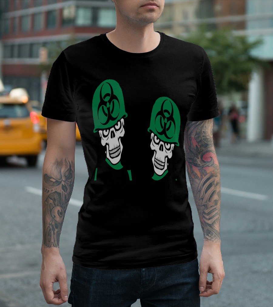 Wall Frame Biohazard Skull Soldiers Army Helm Horror T-Shirt