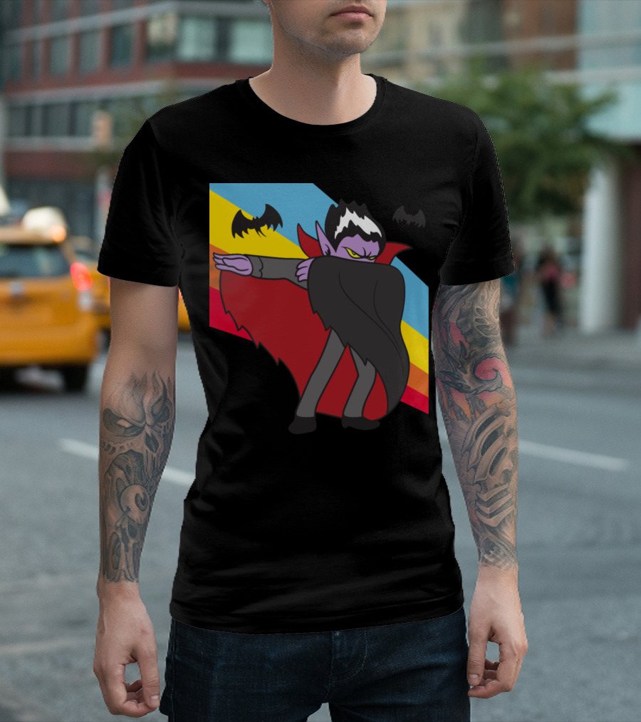 Retro Vintage Dabbing Vampire Halloween Monster With Bat T-Shirt