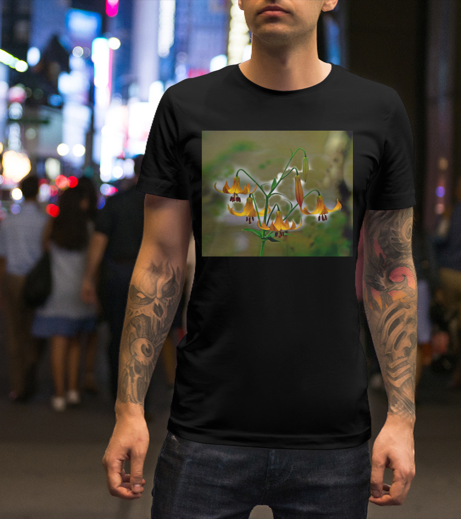 Lilium Canadense Wildflower Blossom Canada Lily T-Shirt