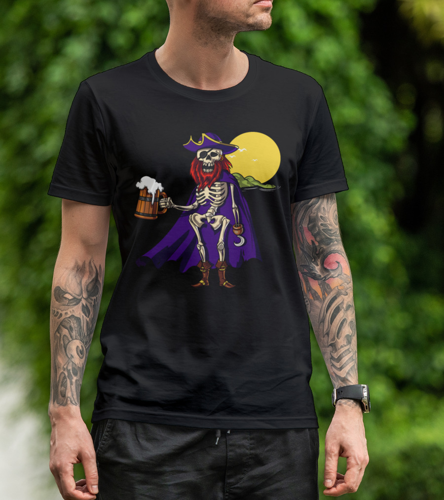 Skeleton Pirate Beer Drinking Halloween Moon Party T-Shirt
