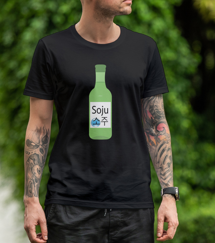 Soju Bottle With Korean Text Icon T-Shirt