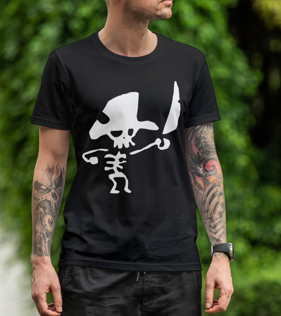 Skeleton Pirate Sword Fighter Captain T-Shirt