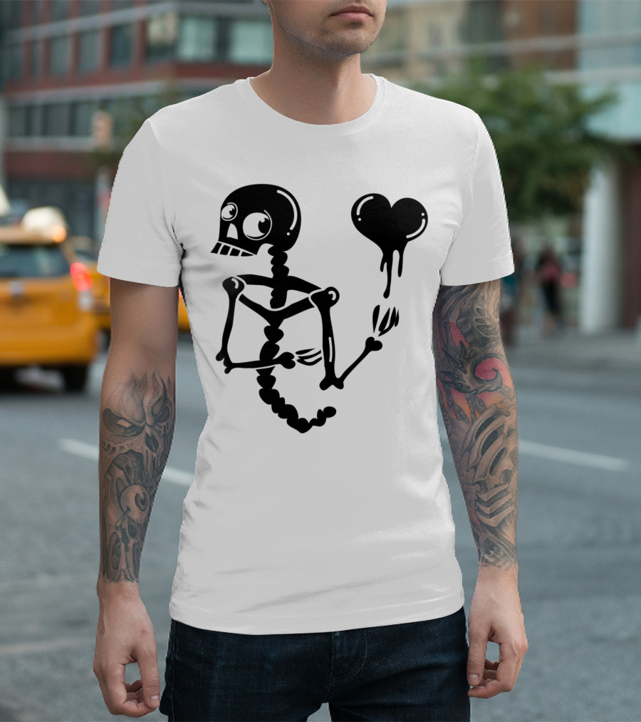 CREEPY SKELETON WITH LOVE HEART DRIPPING BLACK BEANIE EYES T-Shirt