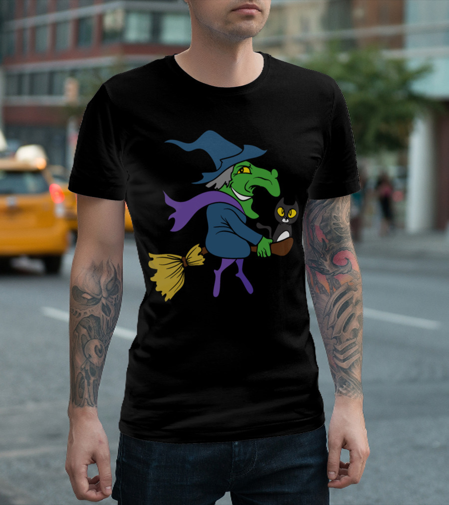 Witch Halloween Monster Zombie Horror Black Cat Broomstick T-Shirt