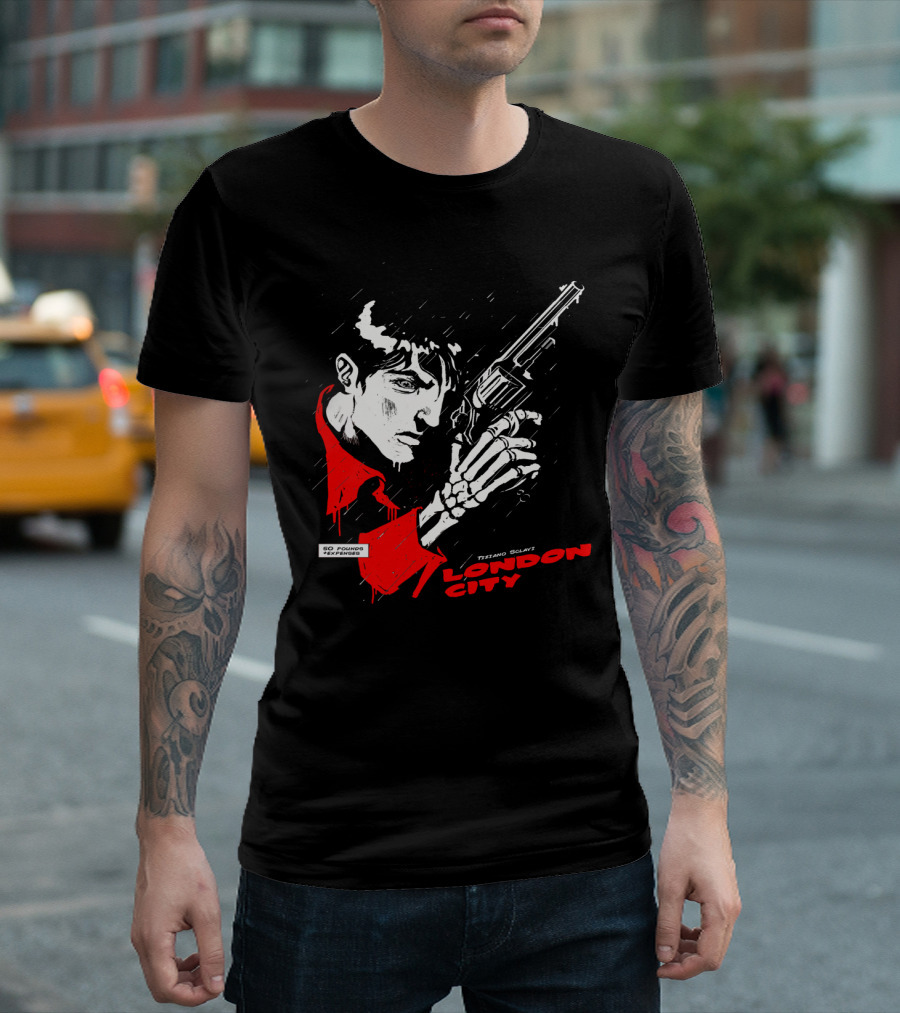 Tiziano Sclavi London City Graphic with Character Holding Revolver 50 Pounds Reward T-Shirt