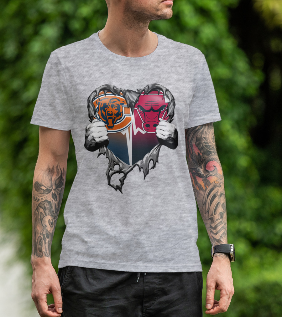 Chicago Bears And Bulls Heart Tear T-Shirt