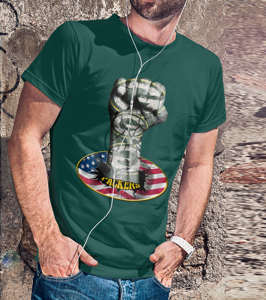Fist With Green Bay Packers Logo On Cracked American Flag T-Shirt