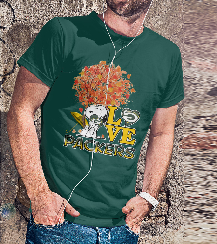 Love Packers Snoopy Green Bay Packers Autumn Tree T-Shirt