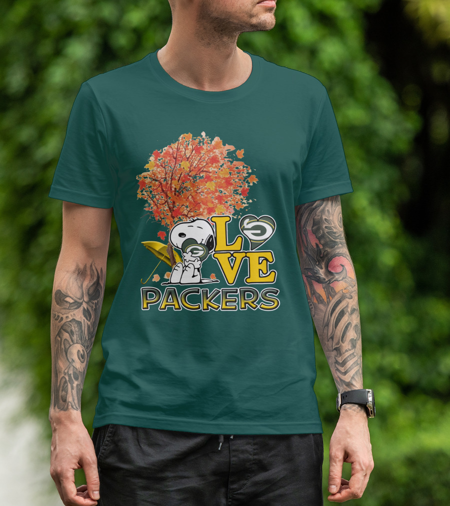 Love Packers Snoopy Green Bay Packers Autumn Tree T-Shirt