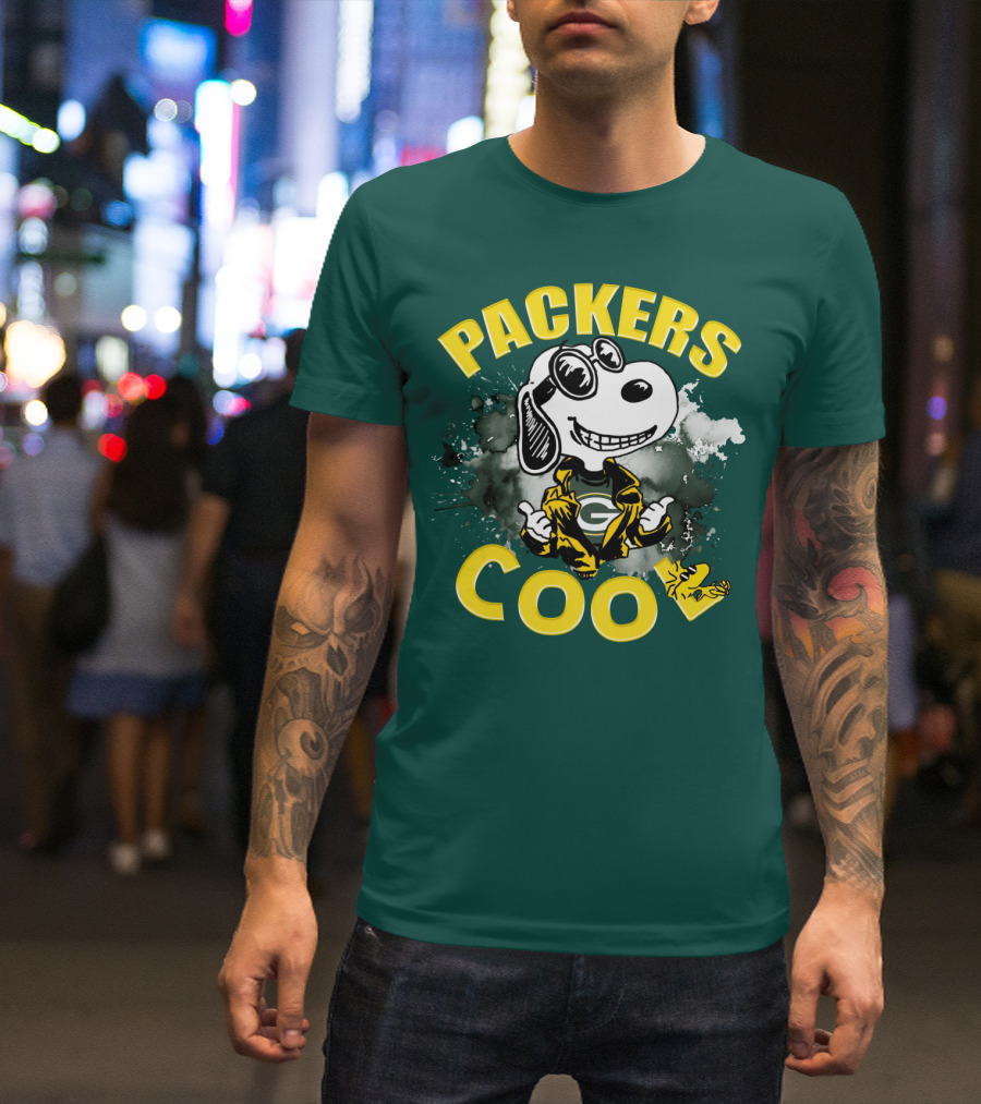 Packers Cool Snoopy Green Bay Packers Football T-Shirt