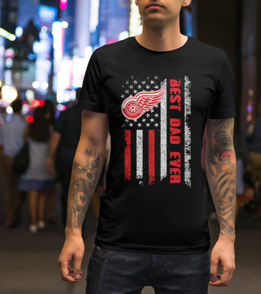 Red Wings Best Dad Ever American Flag T-Shirt