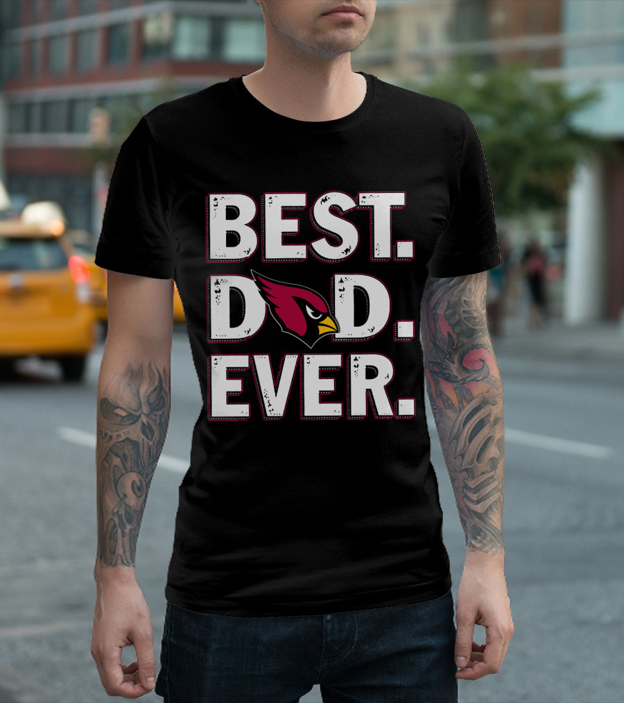 Best Dad Ever Cardinals Fan Gift T-Shirt
