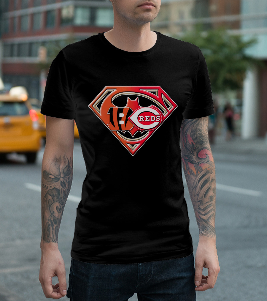 Cincinnati Bengals Reds Superman Batman Logo Fusion T-Shirt