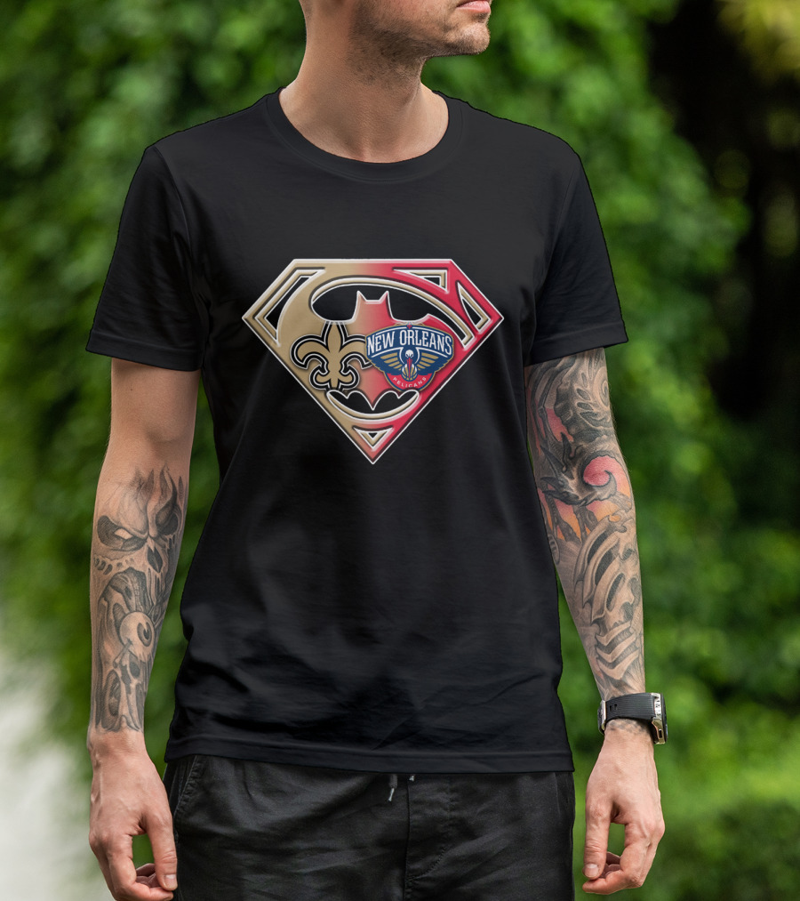 New Orleans Pelicans Saints Superman Batman Fleur De Lis Logo Bat 109 T-Shirt