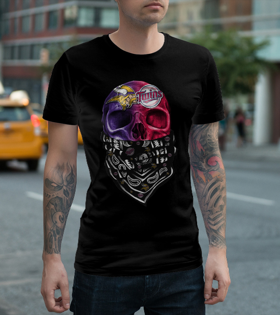 Vikings Twins Skull Bandana Sku 135 T-Shirt