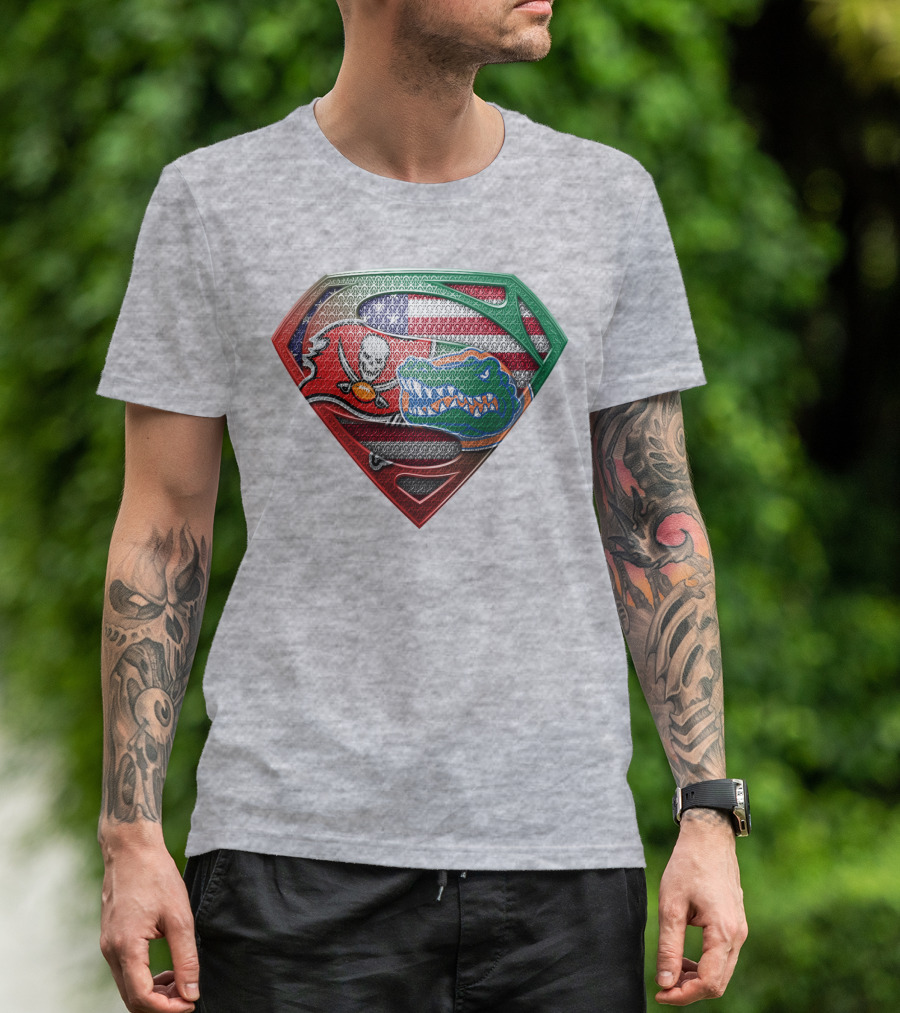 Superman Logo Tampa Bay Buccaneers Florida Gators American Flag T-Shirt