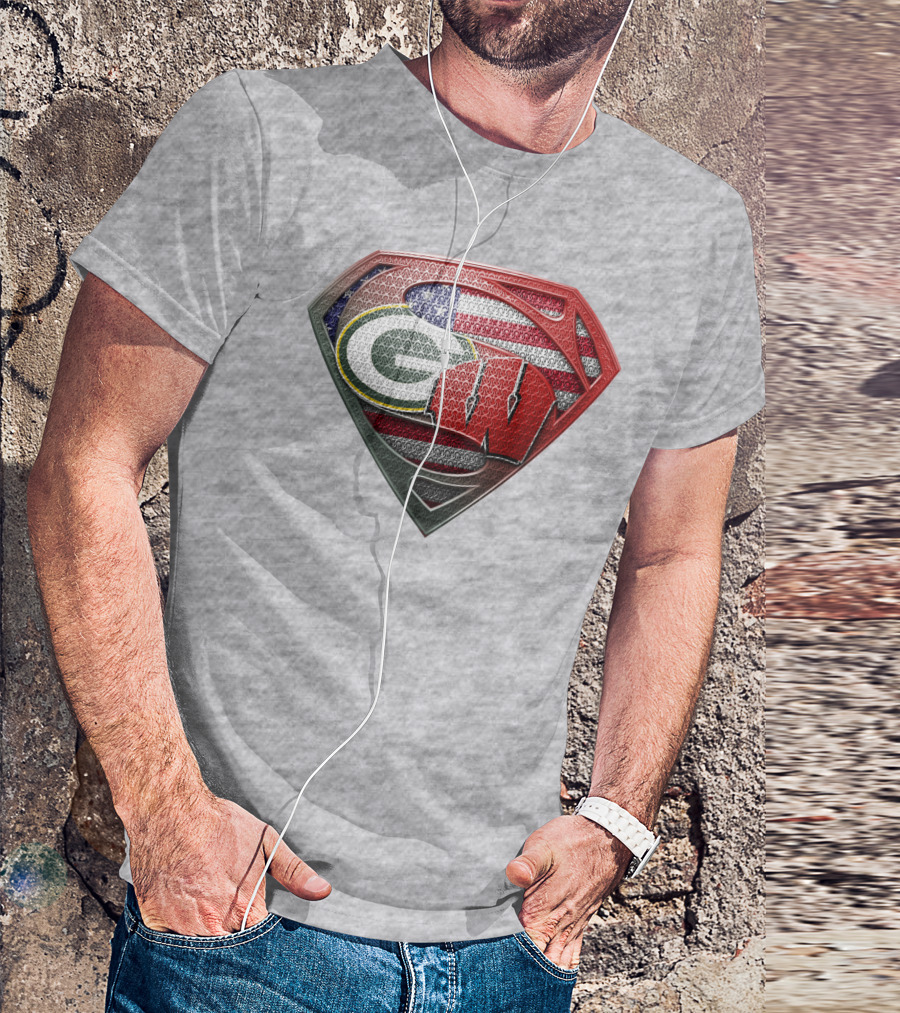 Green Bay Packers Wisconsin Badgers American Flag Superman Shield T-Shirt