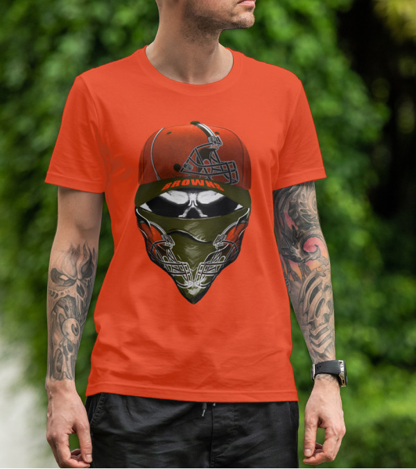 Cleveland Browns Helmet Cap And Bandana Combo T-Shirt