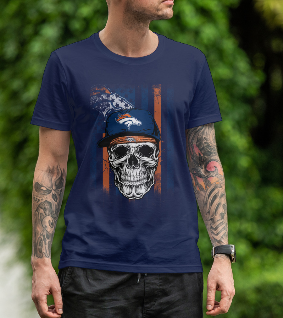 Denver Broncos Skull With Cap And Logo На Тёмно-Синем Фоне T-Shirt