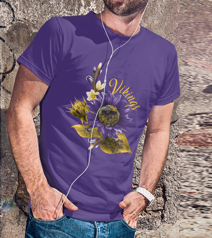 Vikings Minnesota Purple Floral Football Team Badge T-Shirt