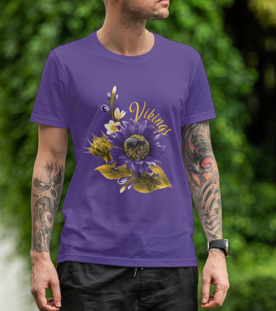 Vikings Minnesota Purple Floral Football Team Badge T-Shirt