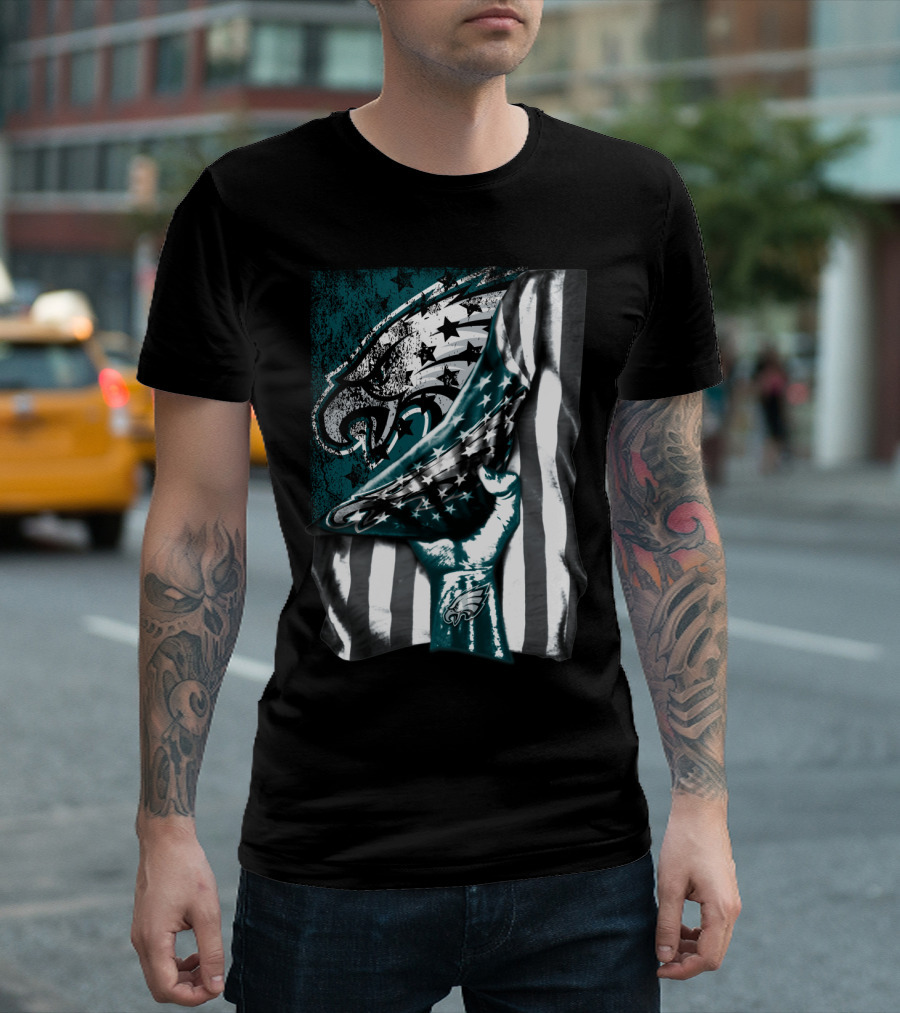 Philadelphia Eagles American Flag Hand Holding T-Shirt