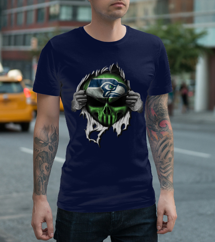Seattle Seahawks Skull Ripping T-Shirt