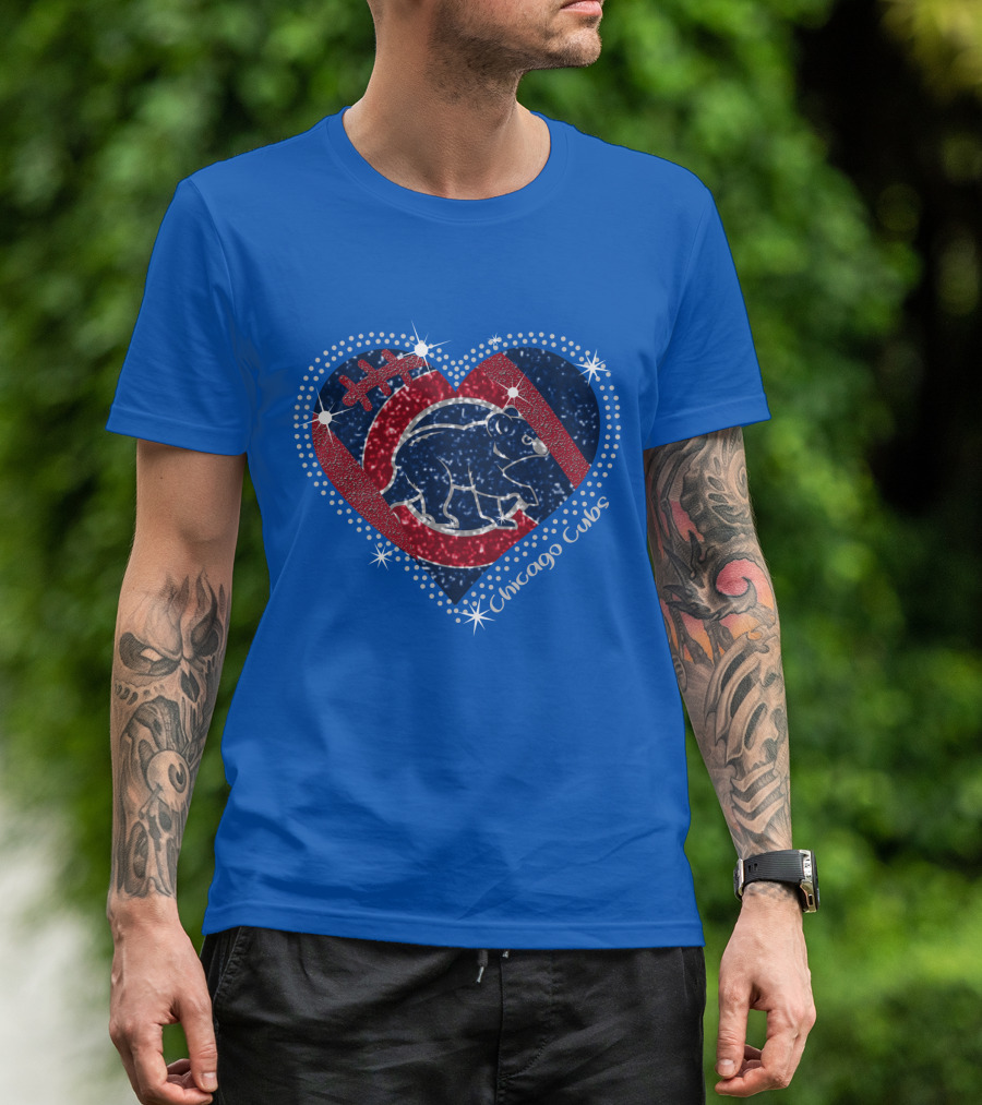 Chicago Cubs Heart Sparkle Football Bear T-Shirt