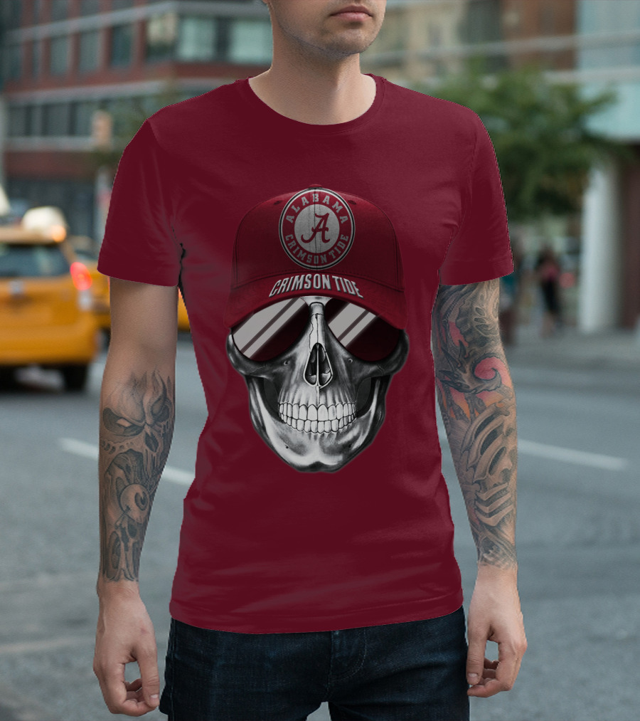 Alabama Crimson Tide Skull With Cap And Sunglasses T-Shirt