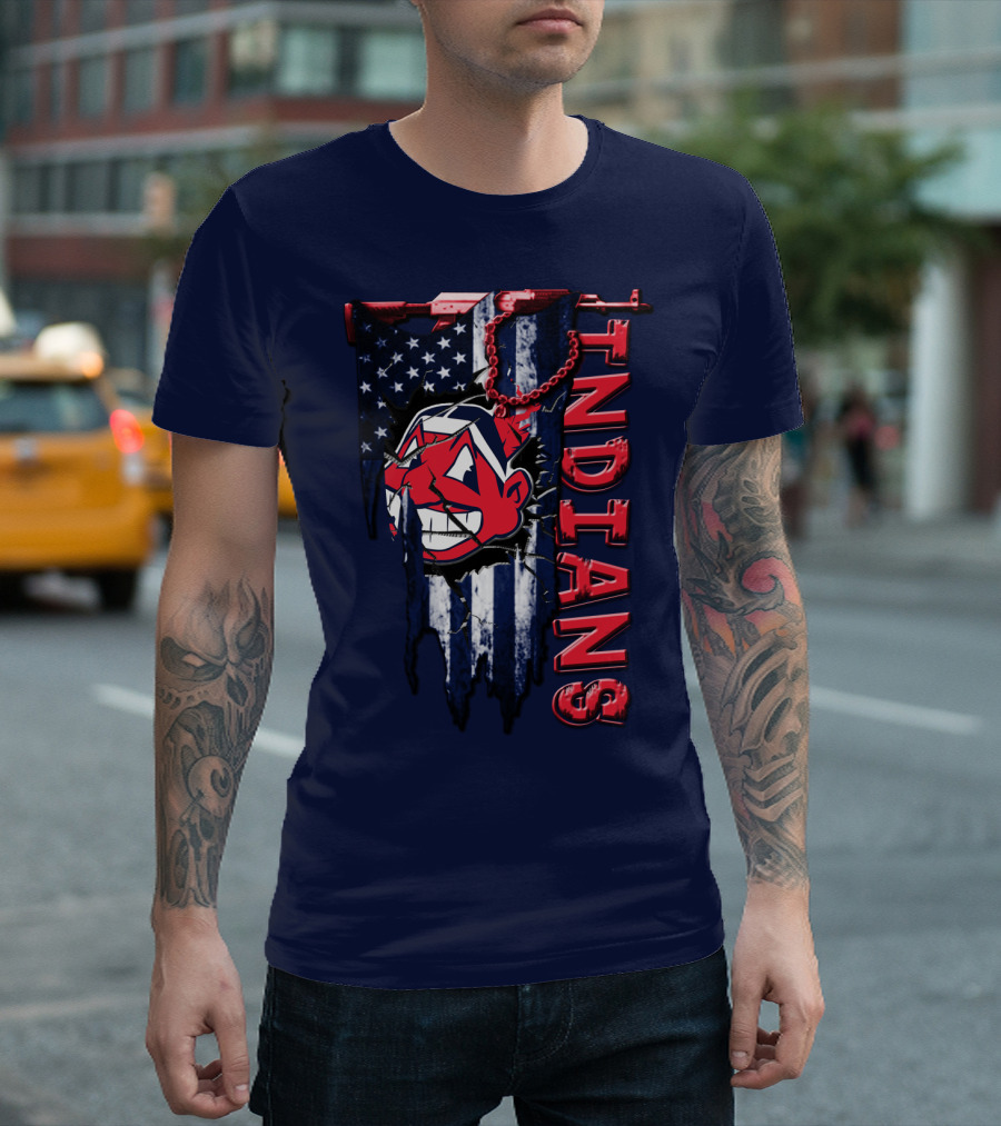 Cleveland Indians Vintage Chief Wahoo With American Flag And Red Chain T-Shirt