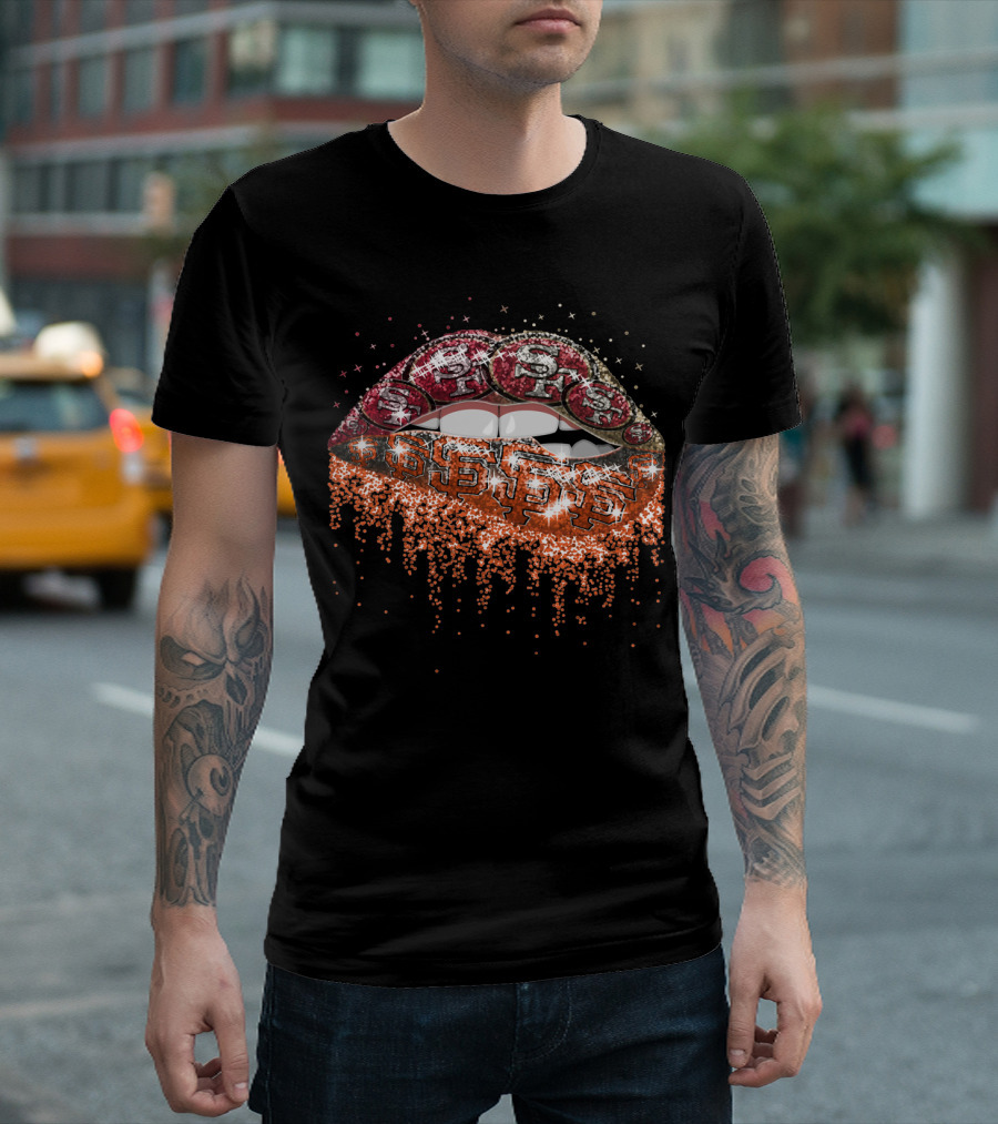 Lip Glittering Gold Dollar Lips T-Shirt