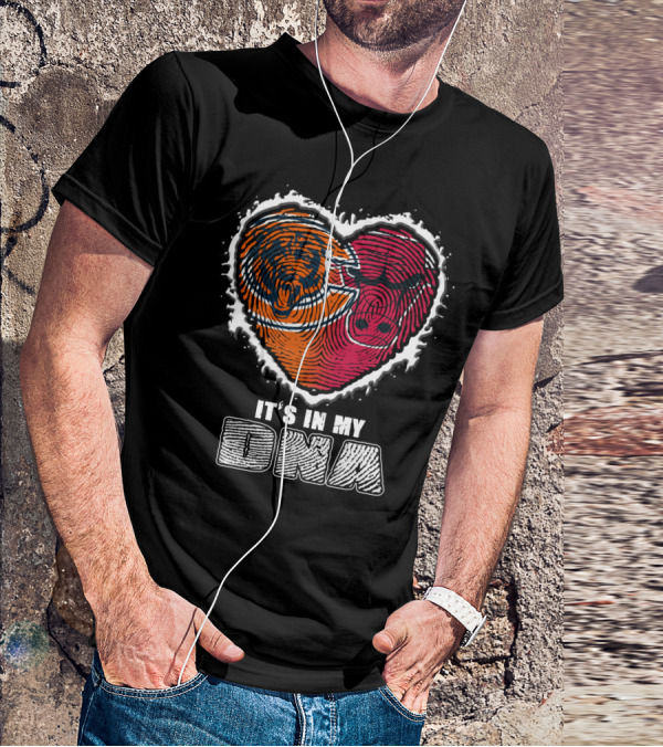 It's In My Dna Bears And Bulls Heart T-Shirt