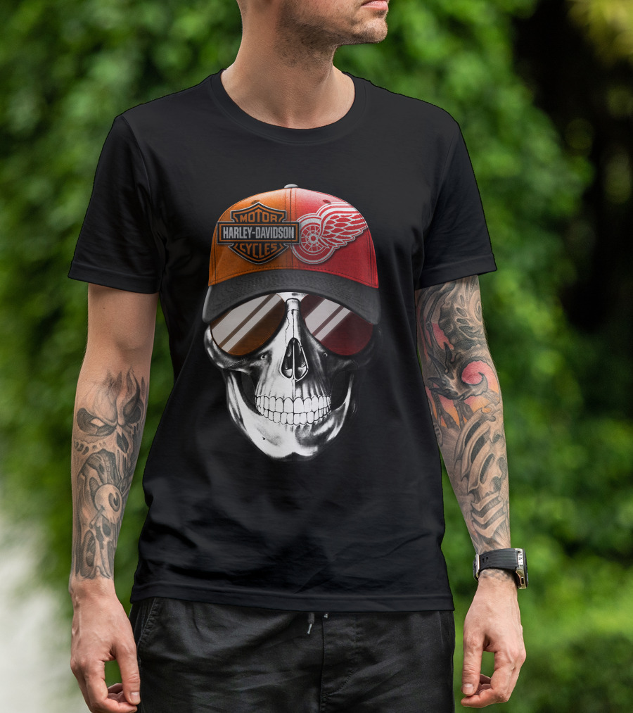Harley Davidson Motor Cycles Red Wings Skull Cap T-Shirt