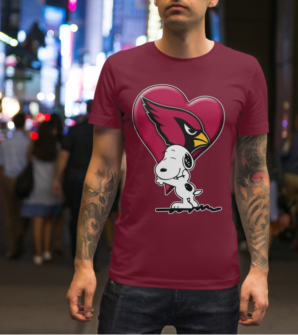 Snoopy Hugging Heart Arizona Cardinals T-Shirt