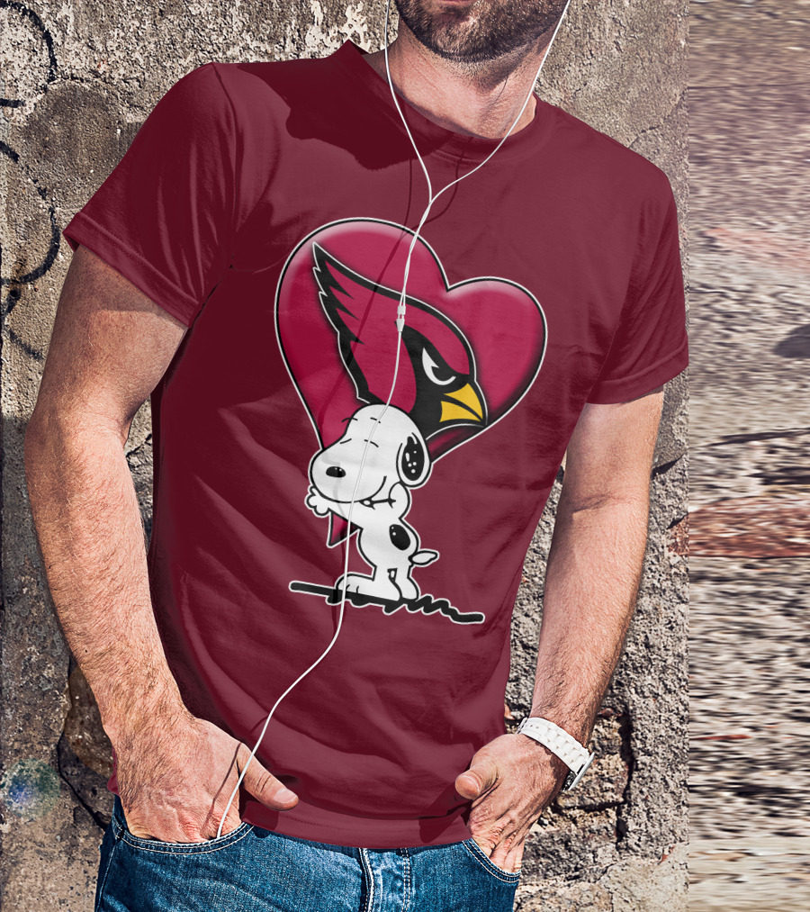 Snoopy Hugging Heart Arizona Cardinals T-Shirt
