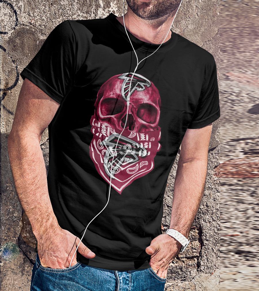 Atlanta Falcons Skull Bandana T-Shirt
