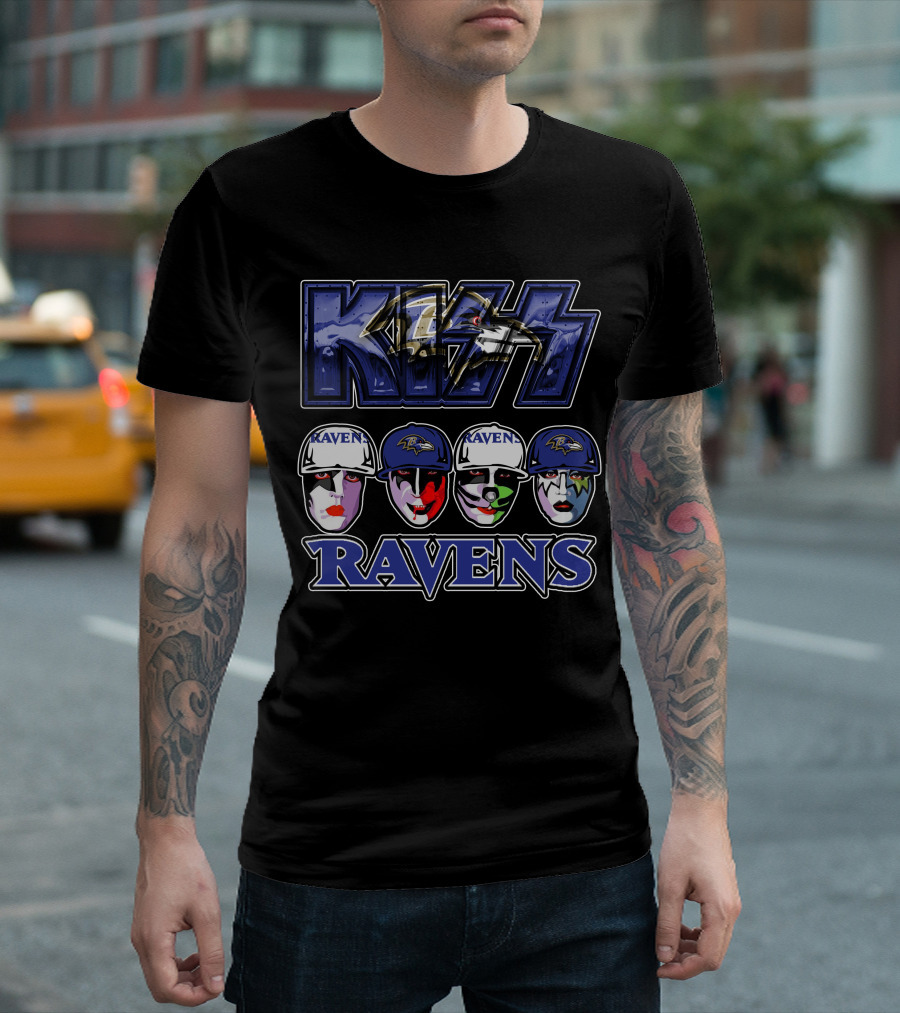 Kiss Baltimore Ravens Faces With Logo And Raven Helmets T-Shirt