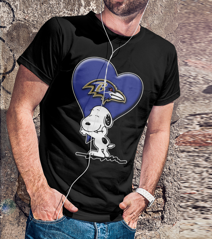 Snoopy Hugging Baltimore Ravens Heart T-Shirt