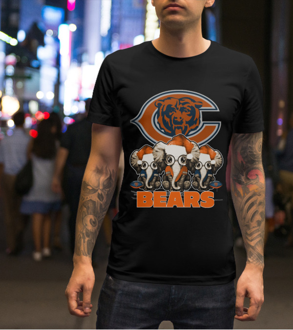CHICAGO BEARS Christmas Elephants With Santa Hats T-Shirt