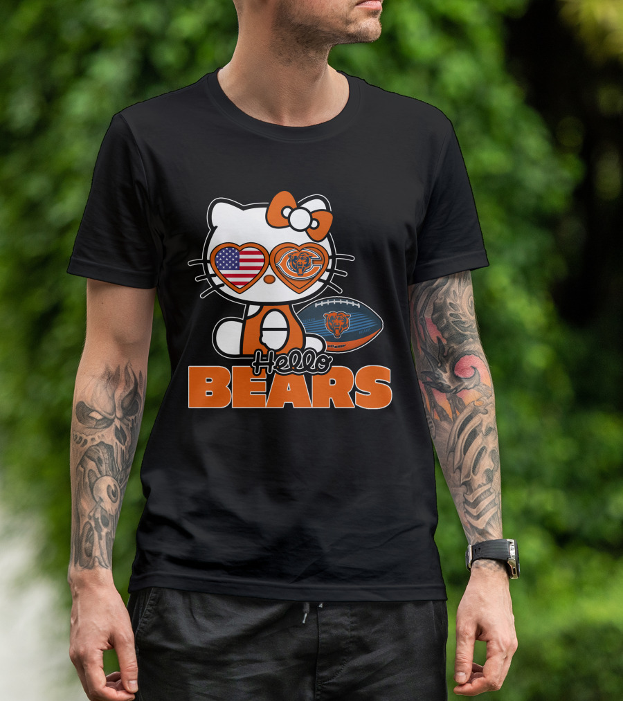 Hello Kitty Chicago Bears USA Football T-Shirt