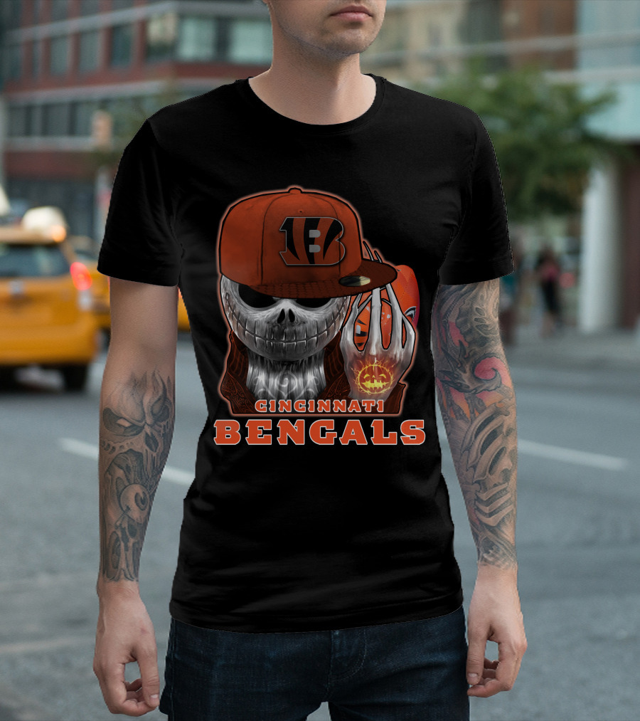 CINCINNATI BENGALS Jackskull Halloween T-Shirt