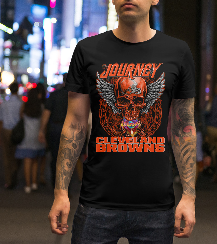 JOURNEY CLEVELAND BROWNS Winged Skull Helmet Flame Chains T-Shirt
