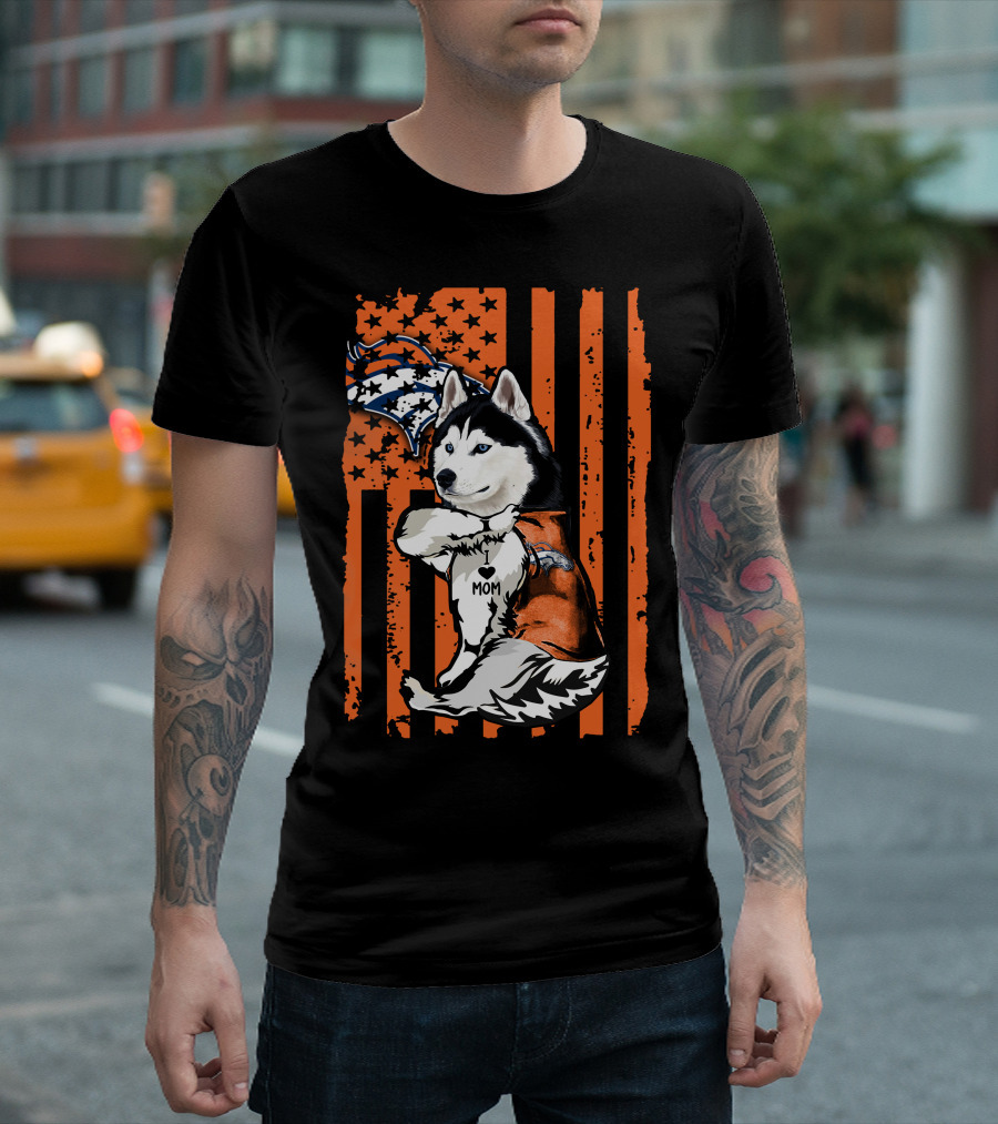 Denver Broncos Siberian Husky Mom Fan T-Shirt