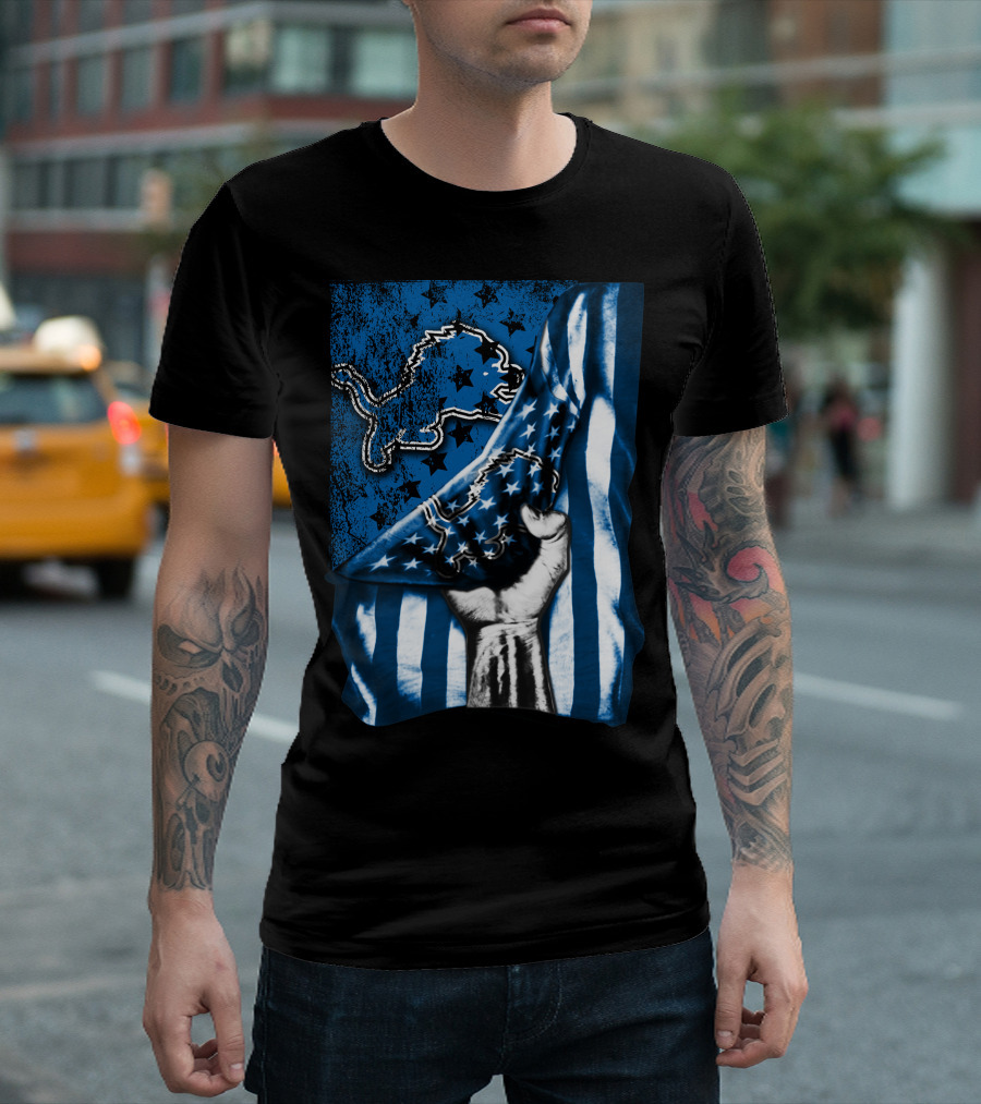 DETROIT LIONS American Flag Fist T-Shirt