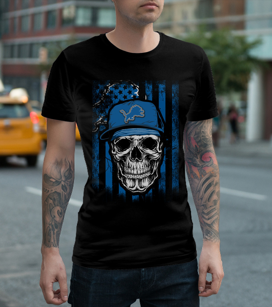Skull Detroit Lions Blue Cap USA Flag Background T-Shirt