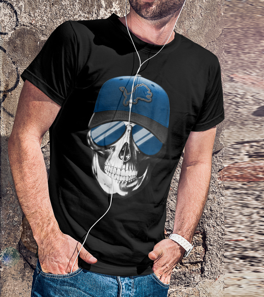DETROIT LIONS Skull With Blue Cap And Sunglasses T-Shirt